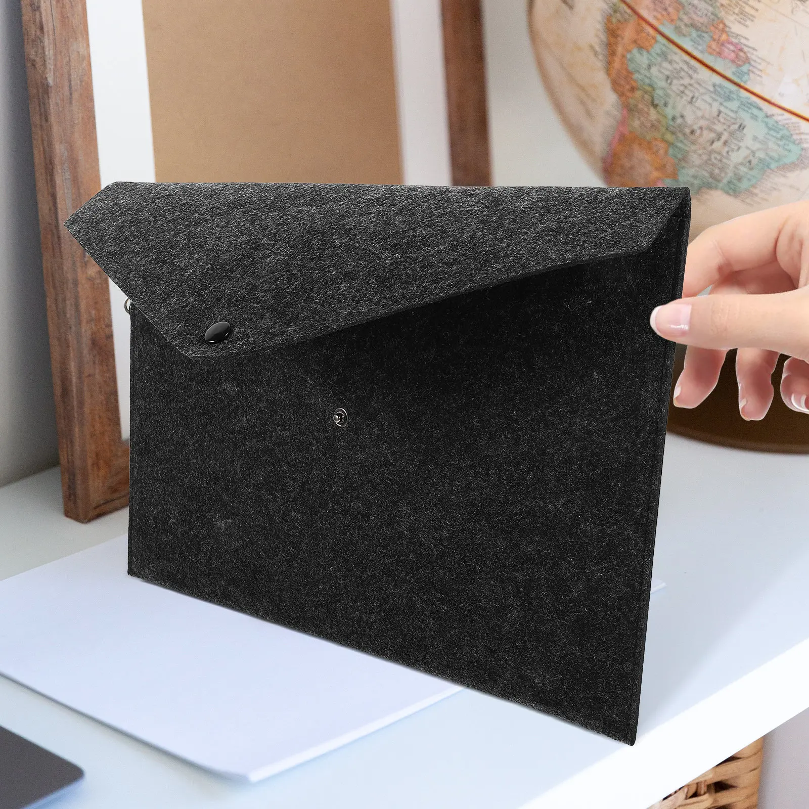 

2Pcs Thick Felt File Organizer Document Holder Bag with Snap Button Convenient Portable File Storage Folder for Students Workers