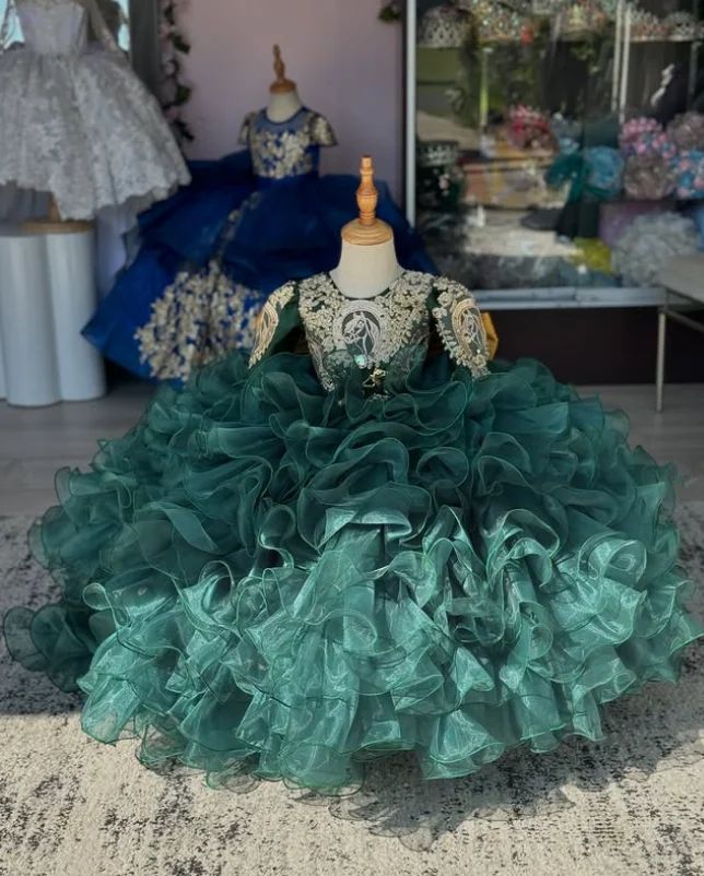 ハンターグリーンプリンセスフラワーガールドレス高級フリルスカートレースアップリケキャップスリーブ素敵な幼児誕生日ドレスカスタムサイズ