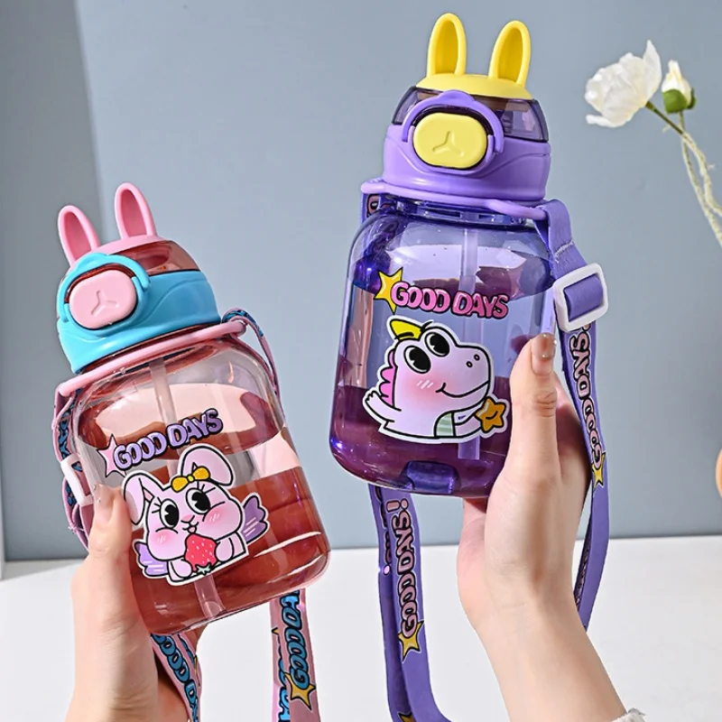 

600ml Dopamine Kids Water Cup Cartoon Student Cup Cute Sports Cup Plastic Water Cup with Lanyard Portable