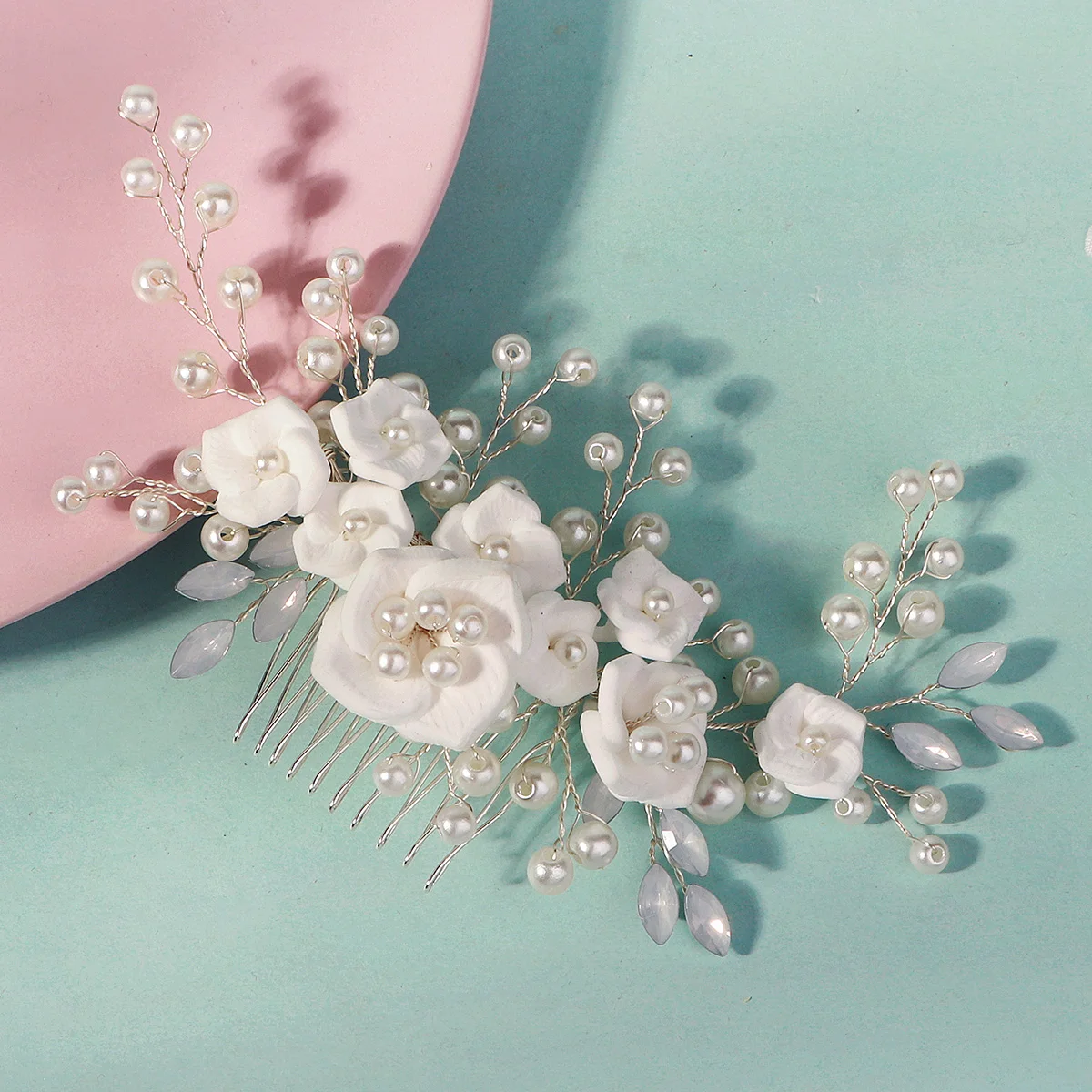 Elegante weiße Polymer Clay Blumen Damen Haarkämme Mode Kristall Perle Haarnadeln Braut Hochzeit Kopfschmuck Schmuck – Detail 10