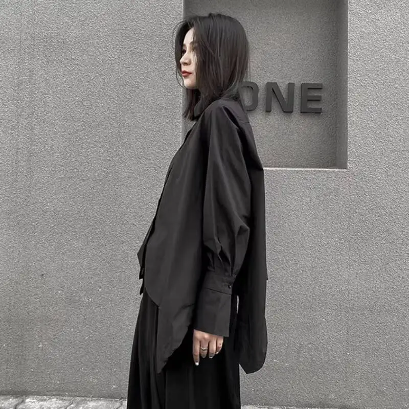 السيدات طويلة الأكمام قميص الربيع والخريف موضة جديدة الاتجاه غير المتماثلة تنحنح تصميم الترفيه فضفاضة كبيرة الحجم قميص طويل الأكمام