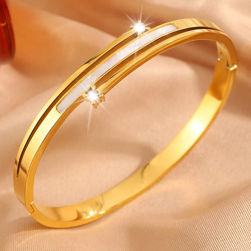 

Unique Golden Copper and Zirconium New Bracelet Luxury Crystal Jewelry Bangles Bridal Wedding Party Jewelry Bracelet