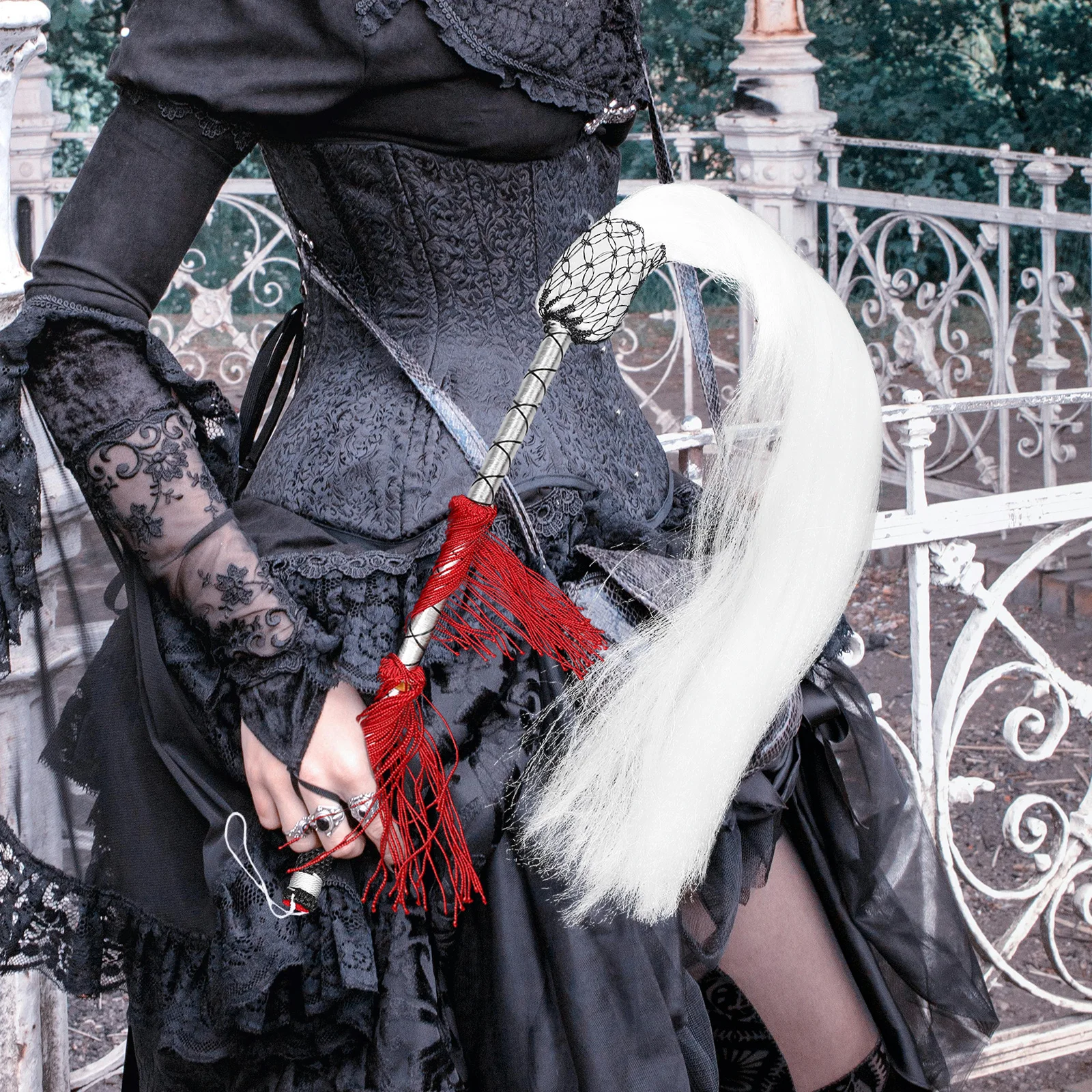 

Horsetail Whisk Taoist Decoration Vivid Craft Ornament for Home Desk Feng Shui Gift Lightweight Portable Taoism Duster