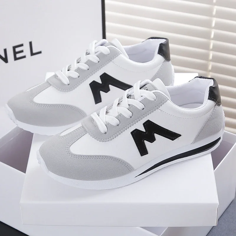 Seasonal New Women Flat Sole Single Shoes Oversized Casual Sports Shoes Running Tennis Low Top Lace Up Women Shoes