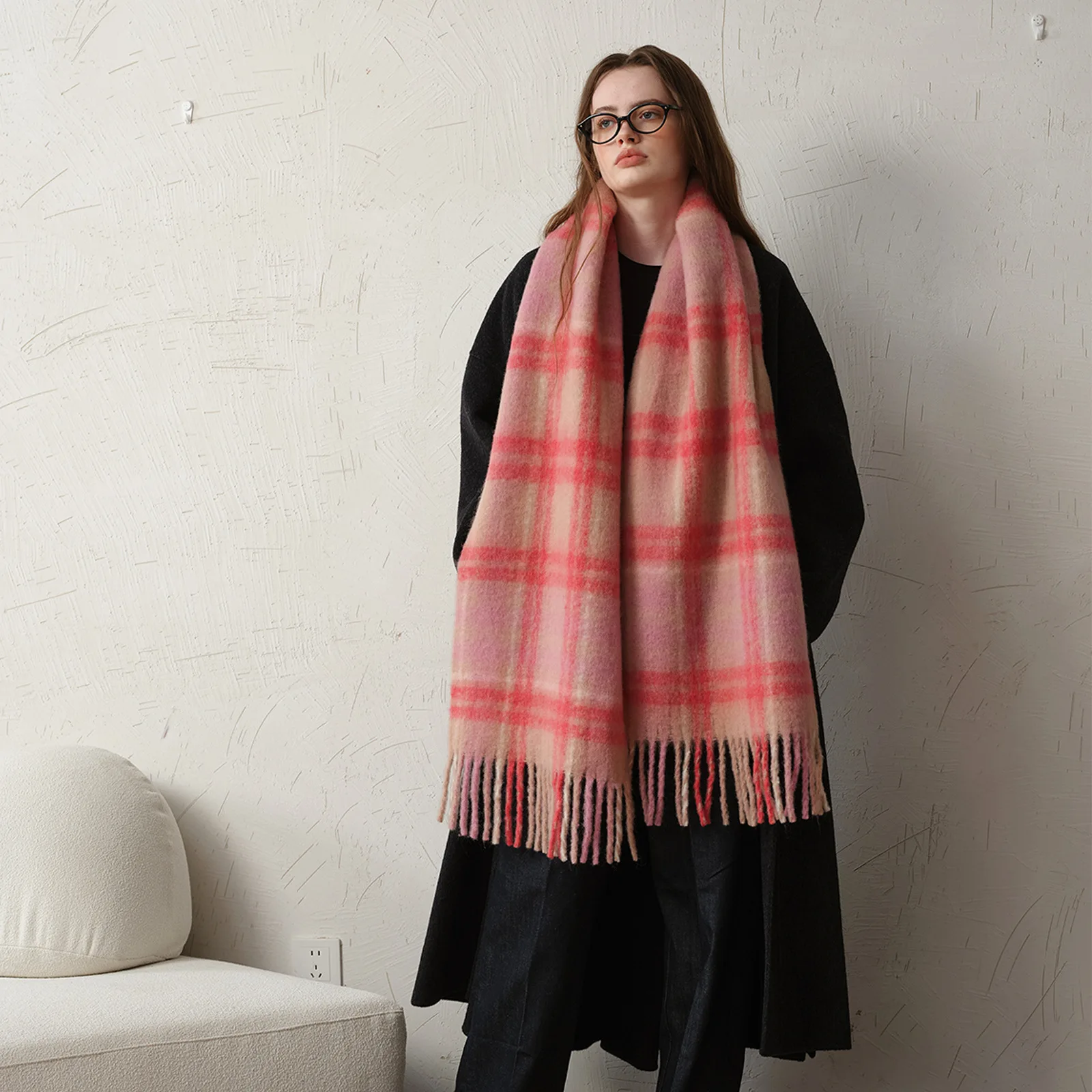 Design Wool Scarf Women Winter Elegant, Minimalist Thickened Warm Soft Pink Plaid Tassels Scarves 217*36cm