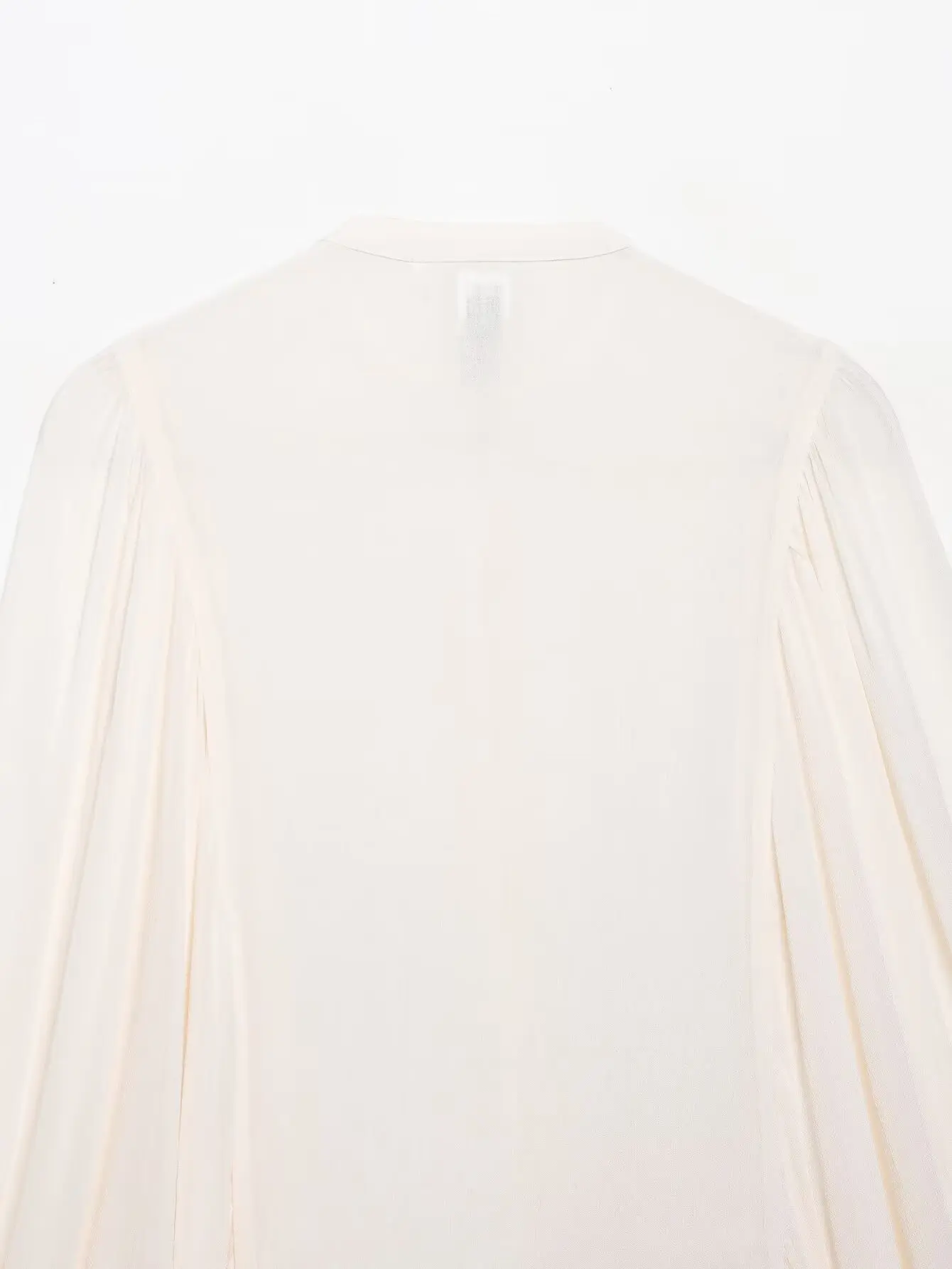 Aurelia Embroidered Statement Blouse S10404192706848c28b884a1ecc4af8c53