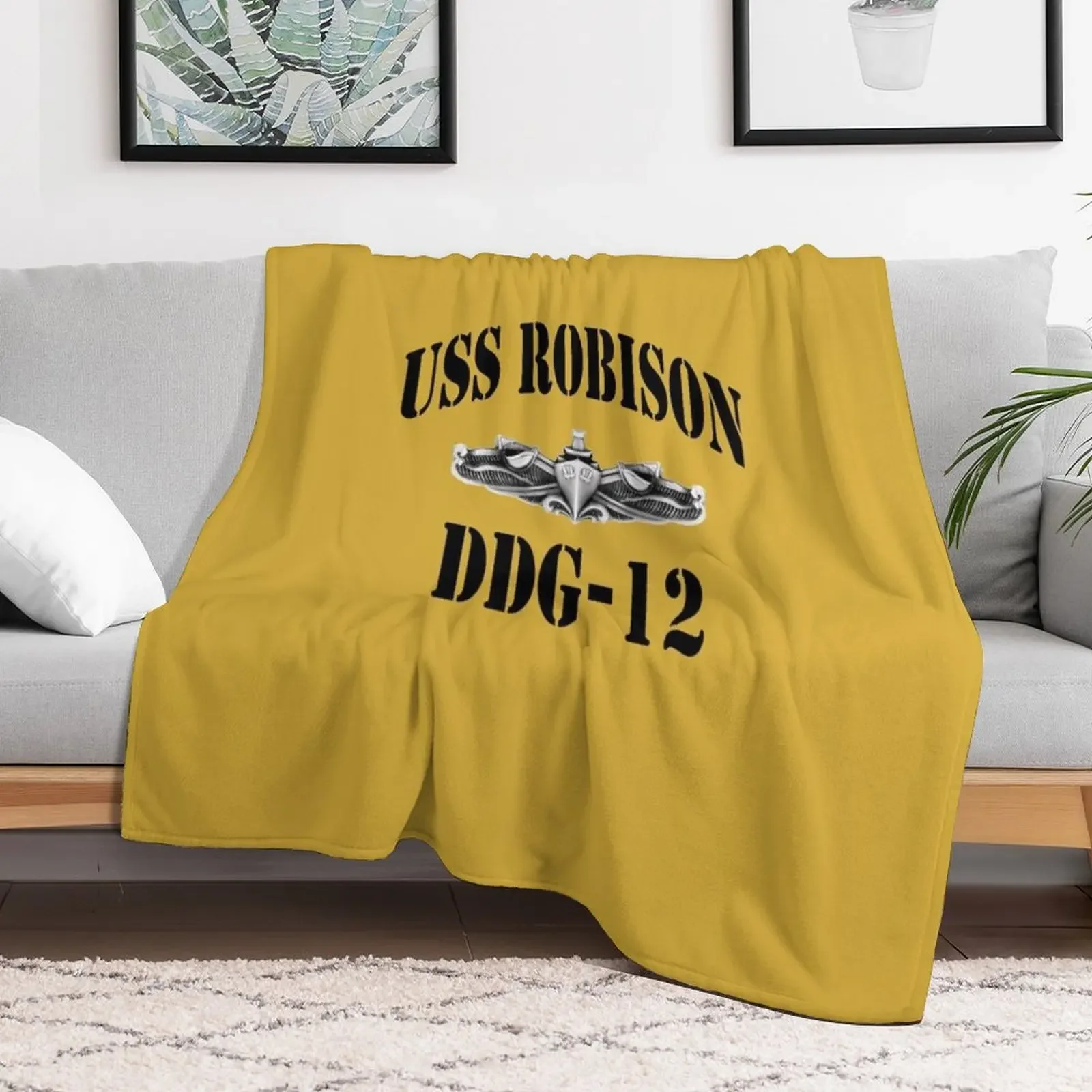 USS ROBISON (DDG-12) SHIP'S STORE Throw Blanket Cozy Home Blanket Gift for Christmas Holiday