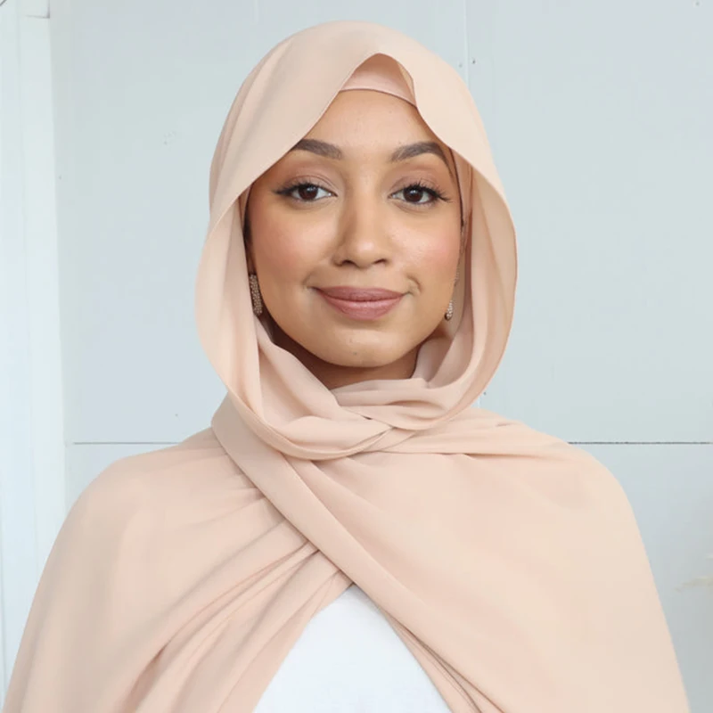 Nuovo design Hijab istantaneo hijab in chiffon elastico pesante spesso di alta qualità con sottosciarpa hijab interna