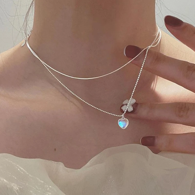 Trendy Elegant Moonstone Heart Pendant Necklace Silver Color Clavicle Chain Choker Necklace For Women Fashion Jewelry Party Gift