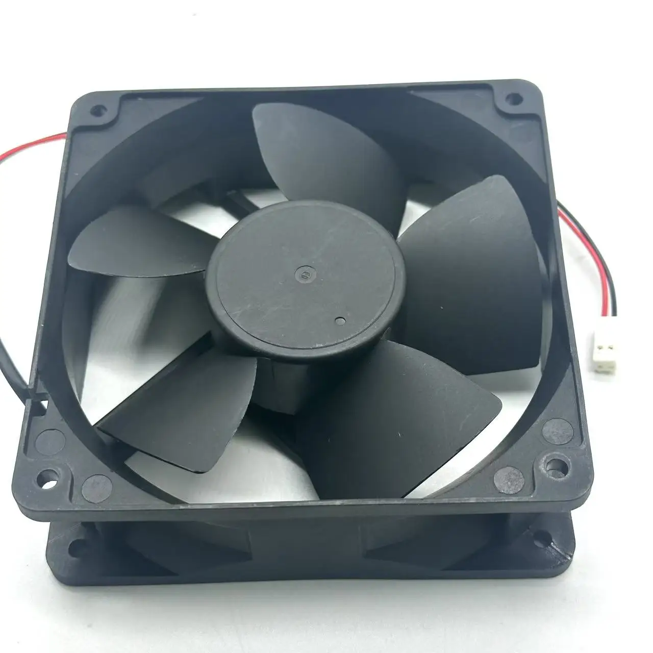 

Y.S TECH FD241238HB DC 24 В 0,36 А 2-проводной 120x120x38 мм Вентилятор охлаждения сервера