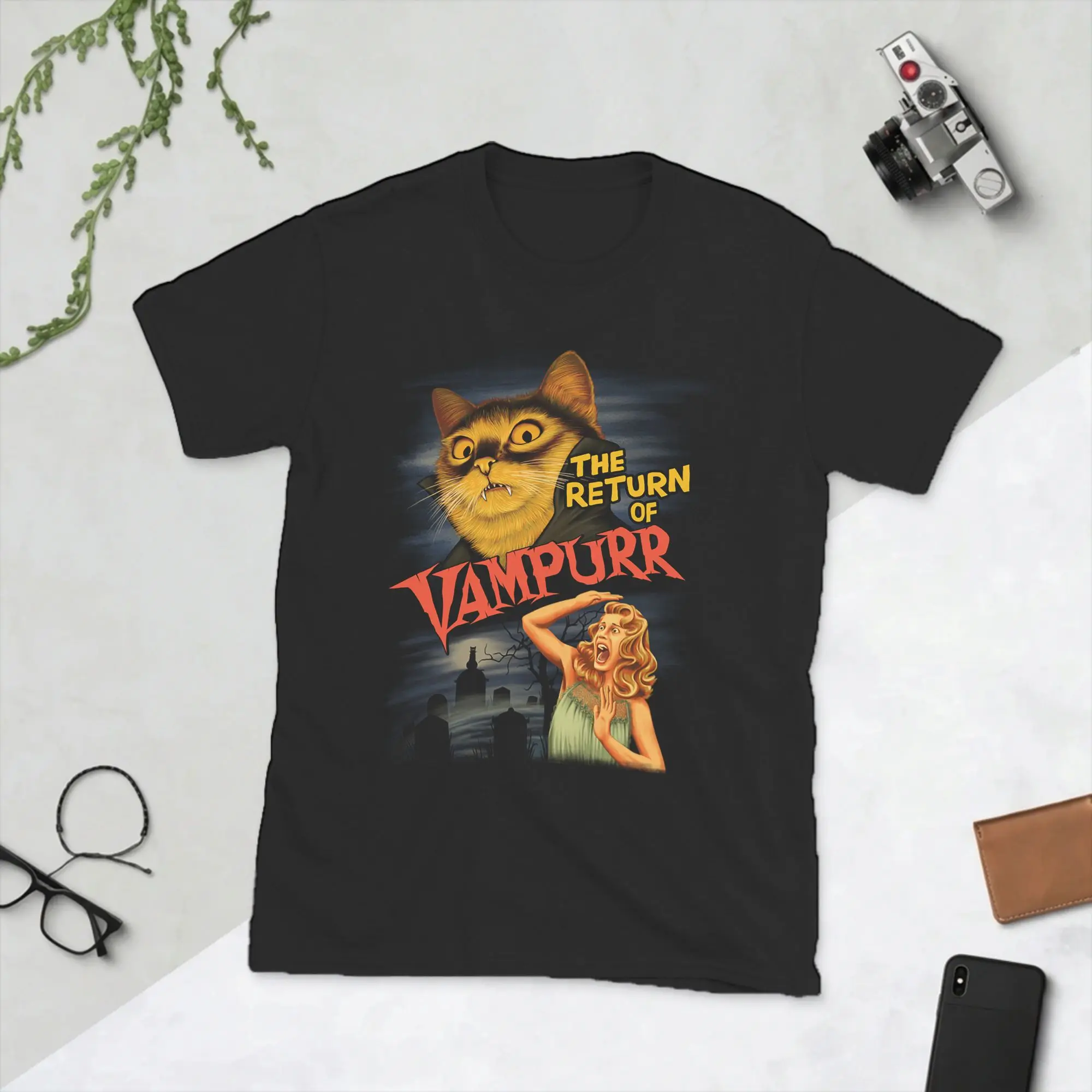 Men The Return of Vampurr Cat T Shirt  Pure Cotton Clothing Awesome Short Sleeve Round Collar Tee Shirt Gift Idea T-Shirts
