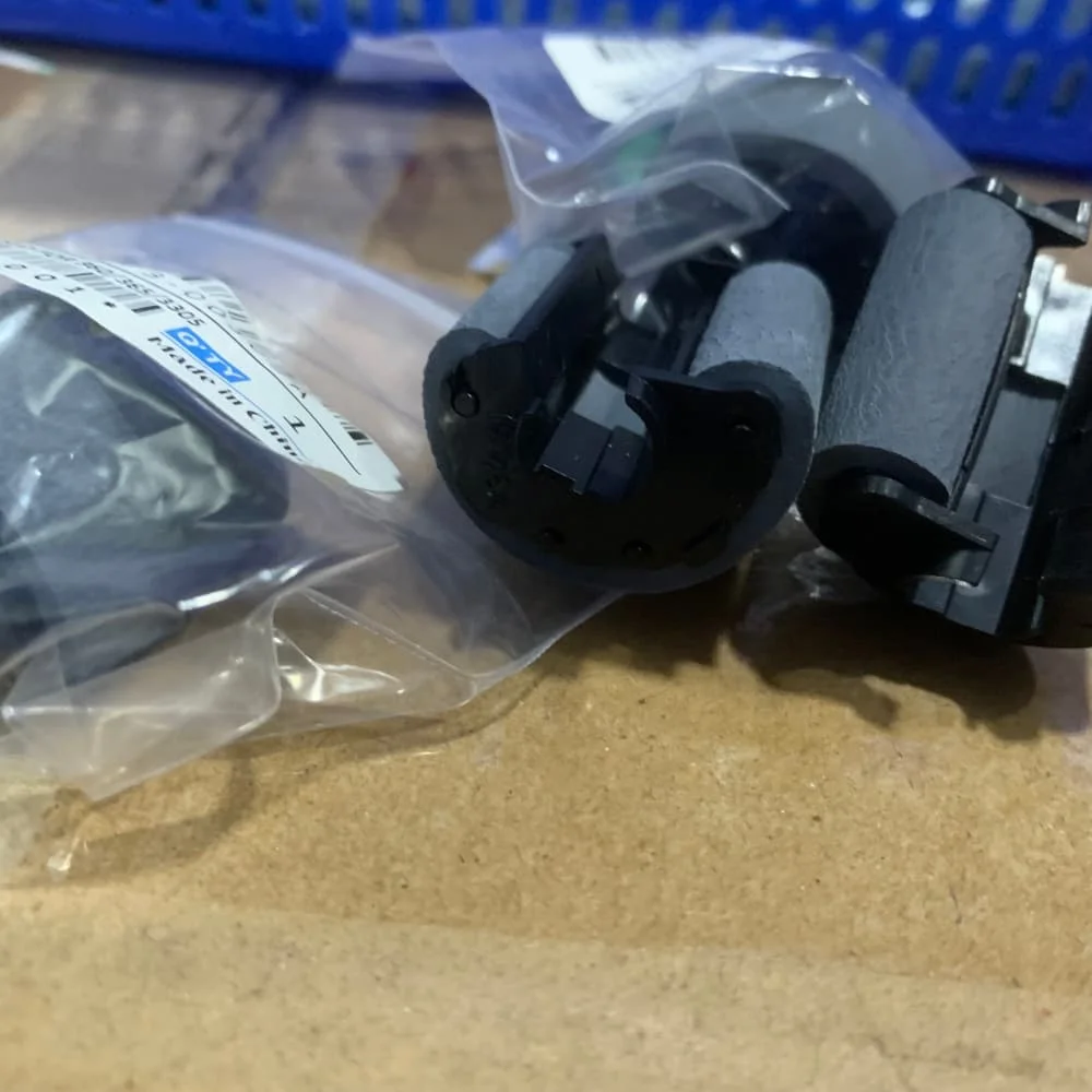 

1pc Pickup Roller for Samsung CLP 310 315 320 325 360 365 CLX 3300 3305