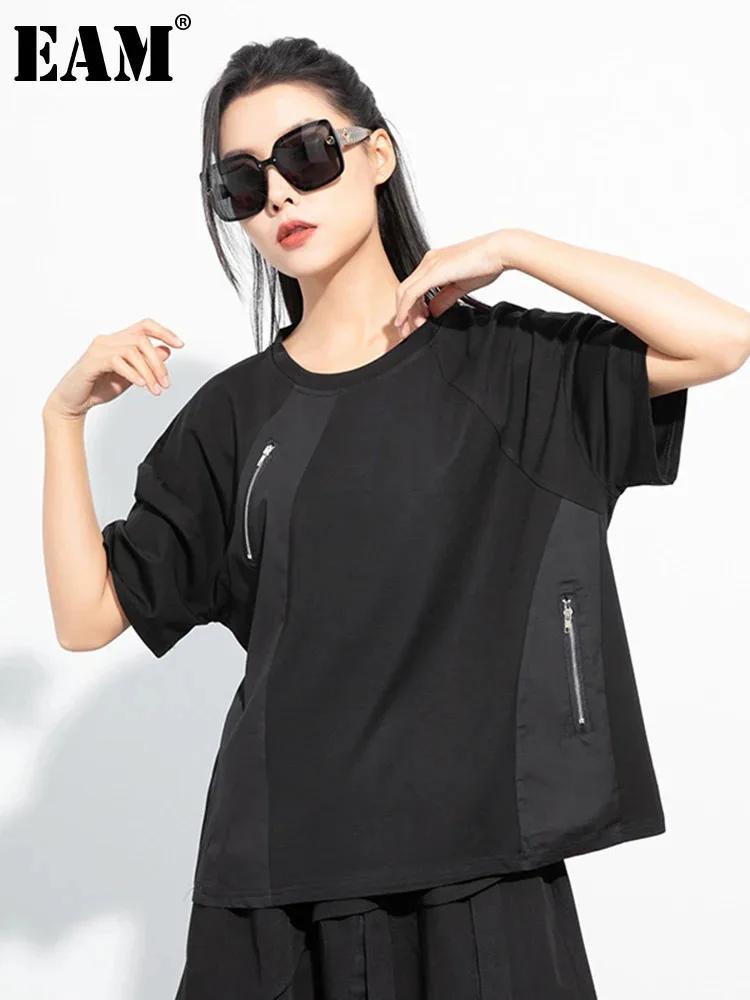 [EAM] Women Black Green Color-block Big Size Zipper T-shirt New Round Neck Short Sleeve Fashion Tide Spring Summer 2025 1DH5062