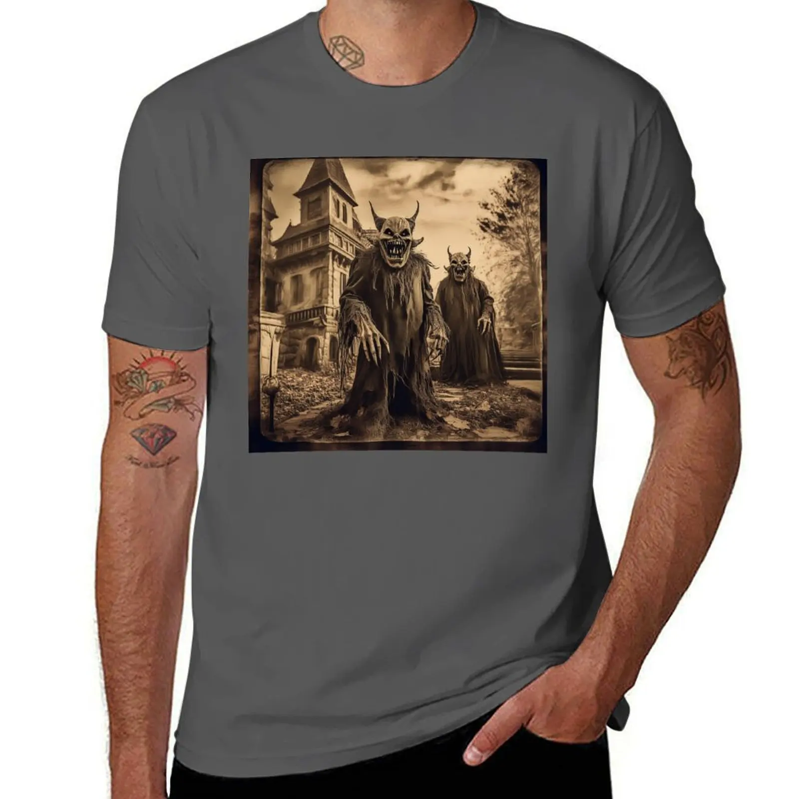 

vintage halloween monsters T-Shirt Sports Casual Short Sleeve Cotton Tee