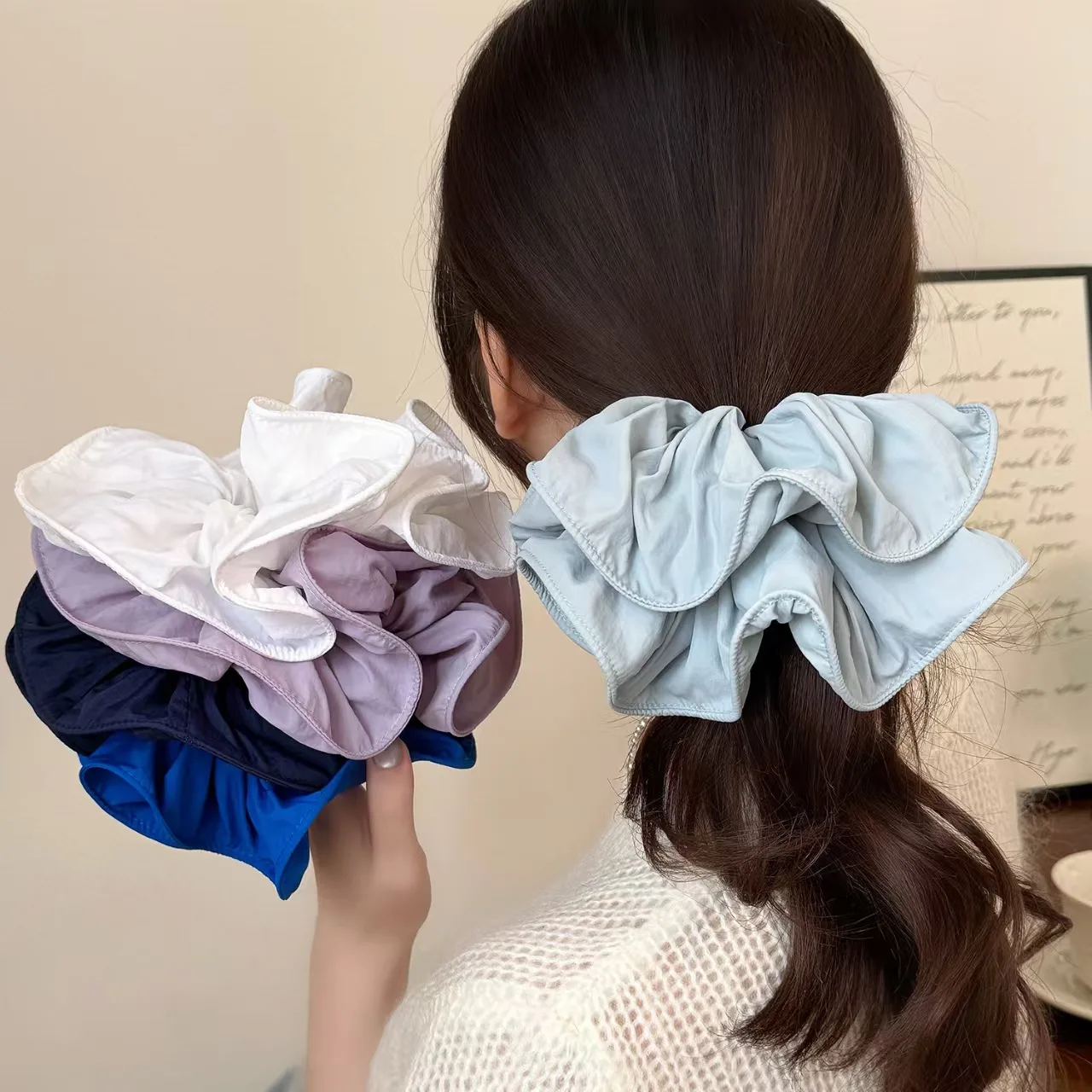 1PC Super Bright White~ Klein Blue Morandi Color Minimalist Solid Color Scrunched Hair Tie, Stylish and Elegant Hair Elastic
