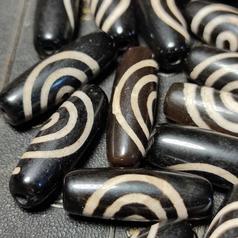 Rare Patterns Spiral 10*30mm Black/White Color Natural Agate Amulet Dzi Beads for Jewelry Making DIY 8pcs/lot Free Shipping