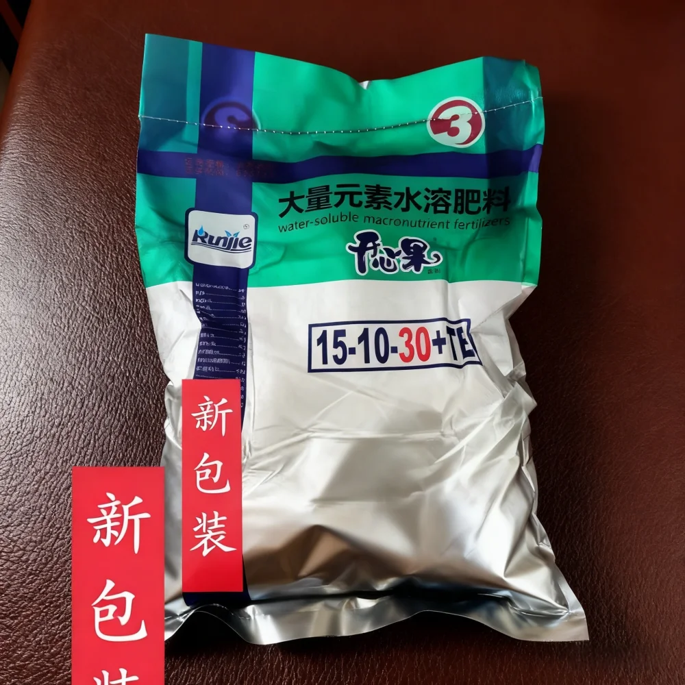 Fertilizante para aumentar la hinchazón de la fruta y el azúcar - NPK 15-10-30+TE Trace Element Alimento soluble en agua ​