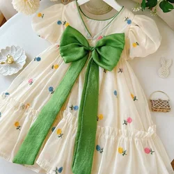 Le ragazze vestono l'estate 2024 nuova ragazza vestito da principessa fiocco vestito per bambini vestiti di fiori per bambini gonna da principessa per ragazze