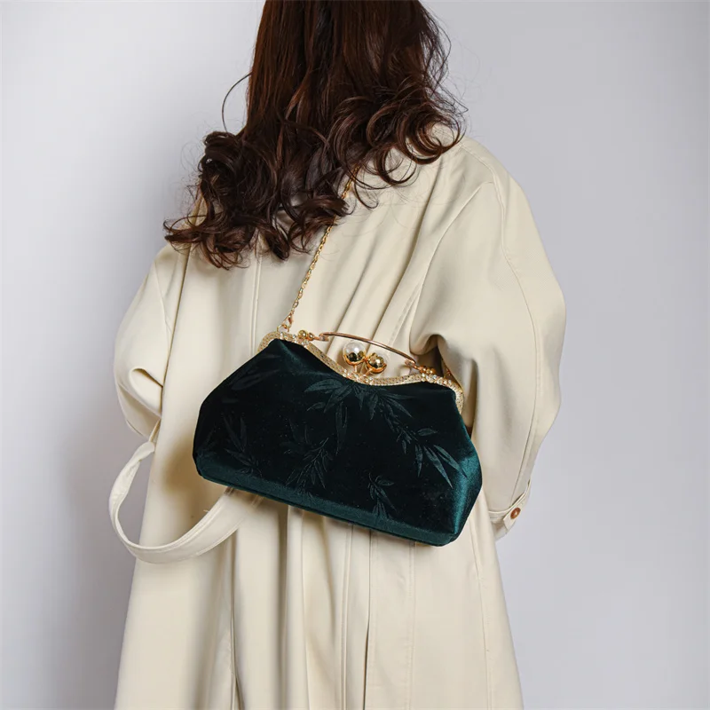 New Women Western Style Embroidered Taxture Shoulder Bags Designer Green Chain Crossbody Bags Retro Corduroy Evening Prom Clutch