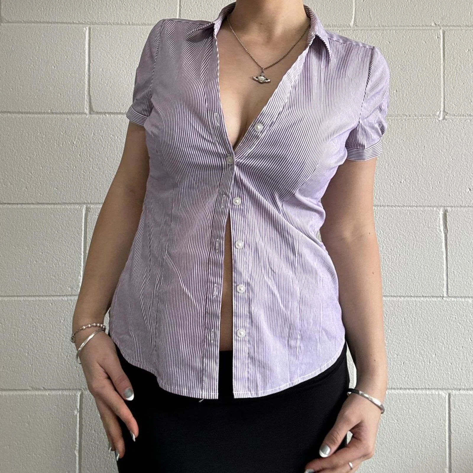 

Women Fashion Short Sleeve Shirts Stripe Print Turn Down Collar Button Down Blouses Summer Casual Tops Streetwear