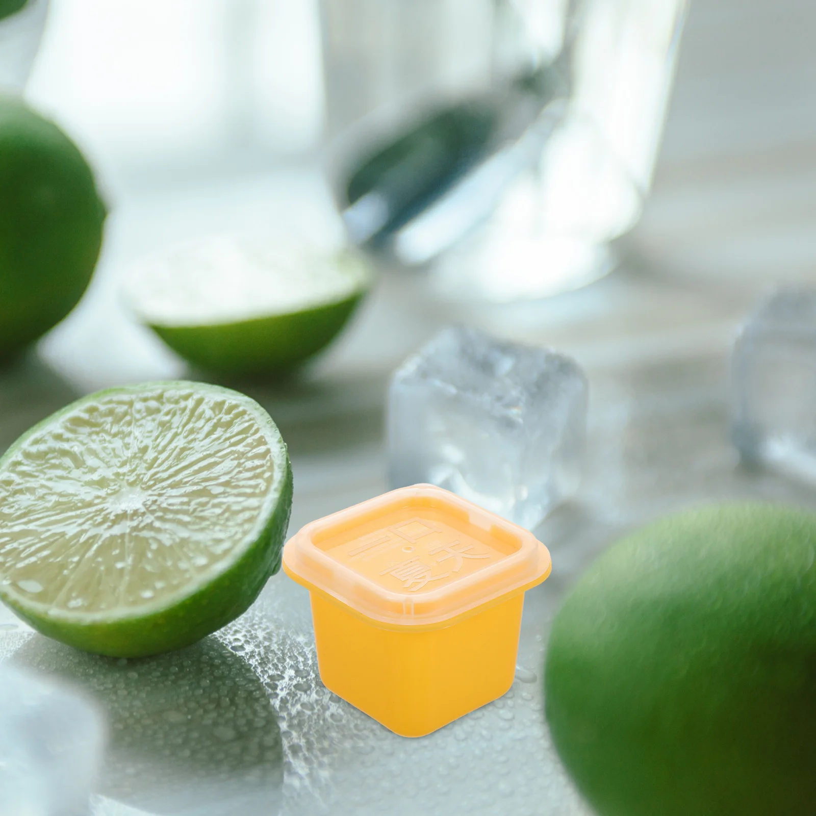 

Large Square Ice Cube Tray Mold Lid Easy Release for Cocktails Drinks Home Use Ice Storage Container