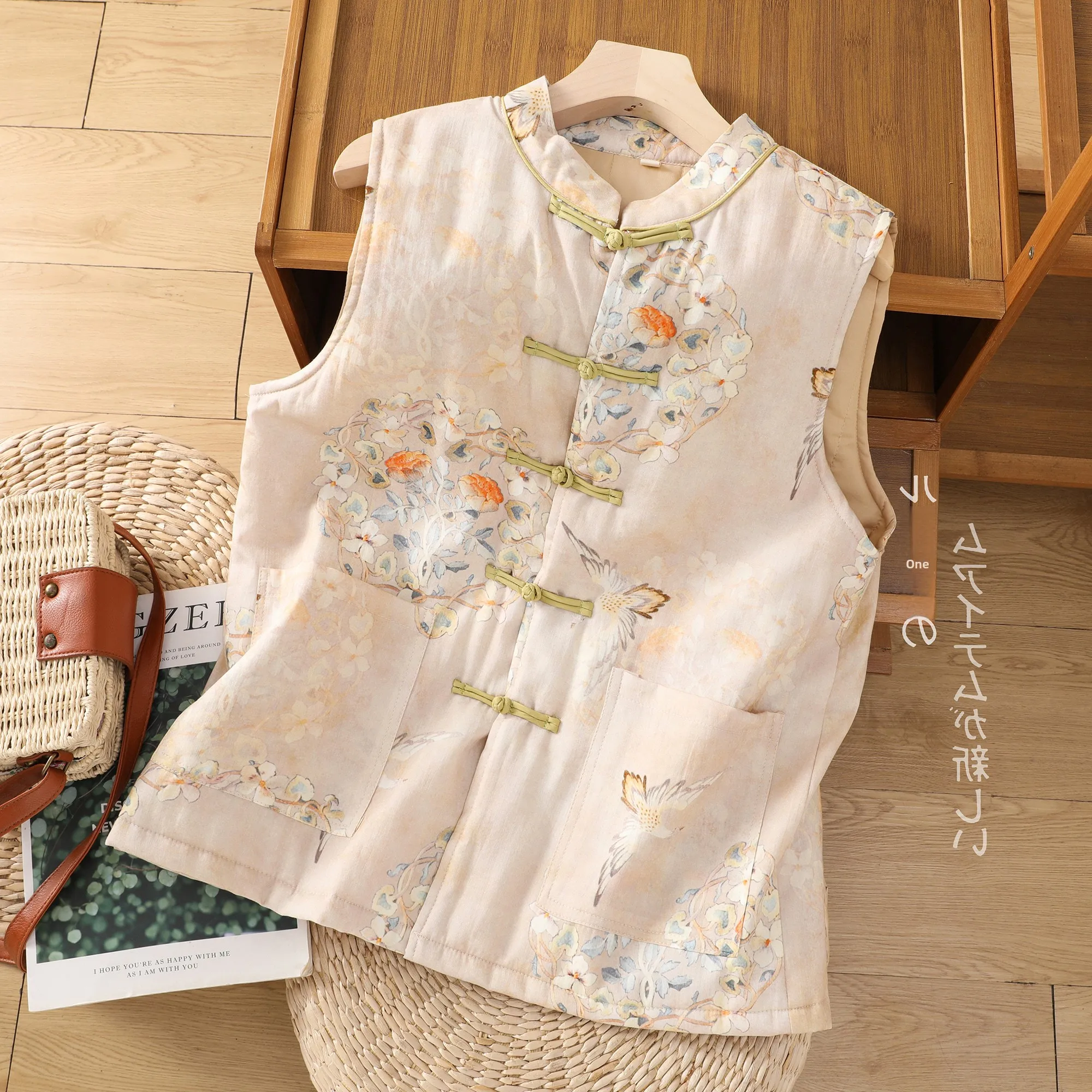 

Thiened Traditional Chinese Sle Women's Vest with Button Design Svel Outerwear for Autumn And Winter