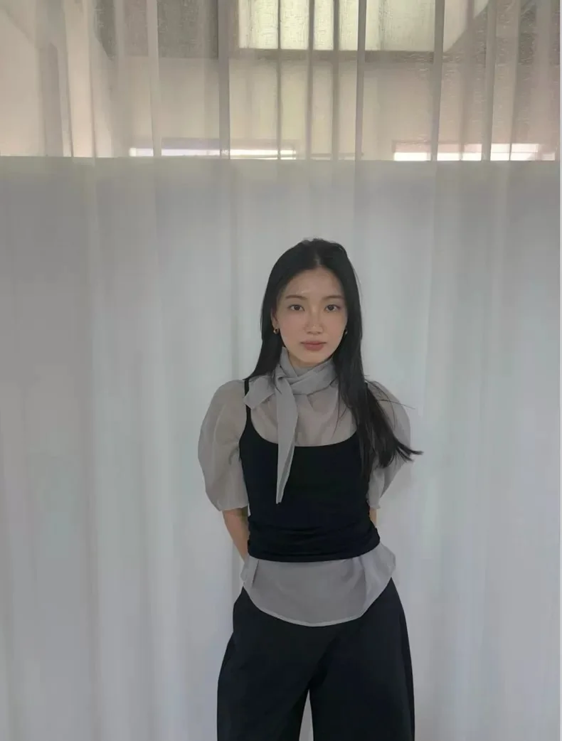 

Spring 2026 Lightweight Korean Style Shirt Women's Half Sleeve Scarf Collar Top Breathable Skin-Friendly Pure Color Bubble Sl...