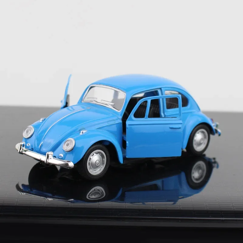 1:36 1967 Volkswagen Beetle lega auto pressofusi modello giocattolo classico in metallo con funzione di strappo veicoli per regali per bambini D79