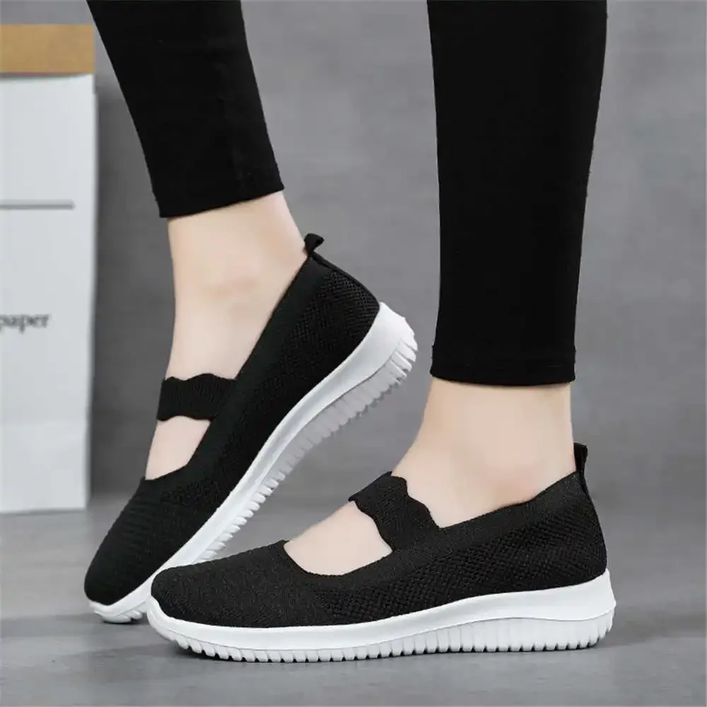 Light Autumn-spring Womans Trainers Flats Large Size Sports Shoes Skates Sneakers Dropship Daily Luxe Branded New Year's