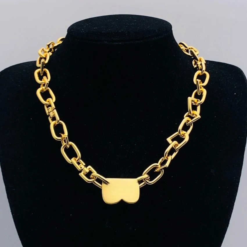 

Модное классическое взрывное ожерелье 2025 года с буквой B, ретро-ожерелье для женщин