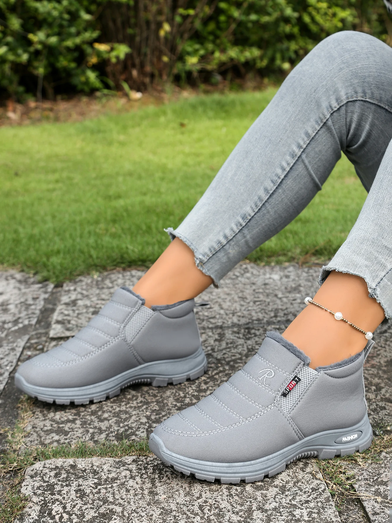 Unisex Super Warme Winter-Schneestiefel mit Dicker Sohle, Arktisch Isolierte Knöchelstiefel mit Wärmespeicherndem Futter, Robuste Outdoor-Schuhe – Detail 20