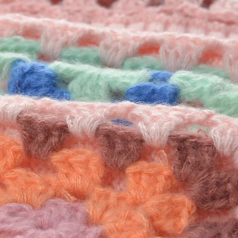 CHUJIE 2025 خريف شتاء جديد كتلة الألوان الجوف اليد الكروشيه موضة تنوعا الحلو الحد من العمر الجولة الرقبة سترة مشغولة من الصوف