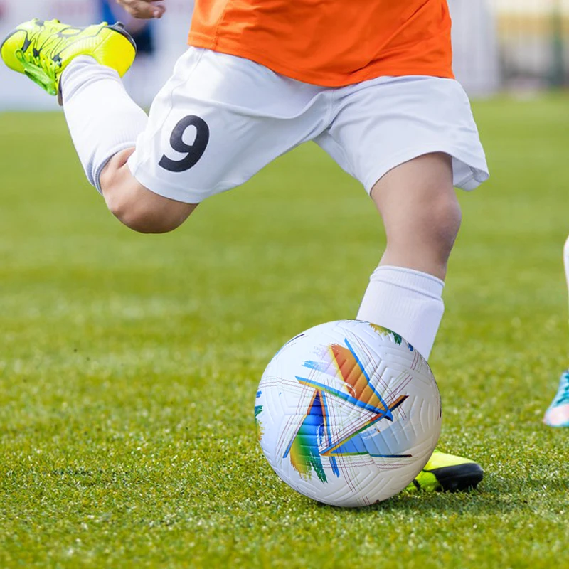 Рисунок 3 - Футбольный мяч премиум-класса для взрослых