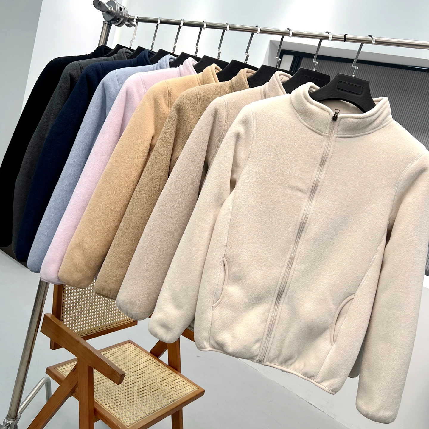 Thiened Floing Stehkragen-Jacke für Männer und Frauen, Paare, Ankleideraum, Umkleideraum, warm, lässig, langer Ärmel, Reißverschluss