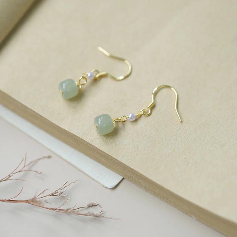 

Новые серьги из натурального нефрита Хотан, зеленые круглые бусины, модные роскошные серьги премиум-класса с жемчугом для женщин, ювелирные изделия для банкета, подарок