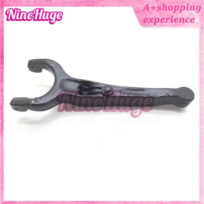 

MD703275 Вилка подшипника сцепления для Mitsubishi L200 2.5d GL L200 H-100 4D56T 1996-2002