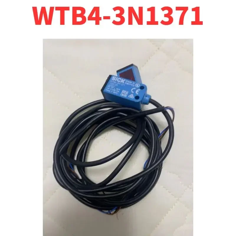 

Б/у WTB4-3N1371, проверен, исправен.