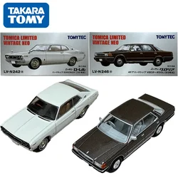 TAKARA TOMY TOMYTEC Tomica 1/64 TLV-N242a TLV-N246a Laurel Hardtop/GLoria HT 2000SGX Motore giocattolo in lega Pressofuso in metallo Modello Regali