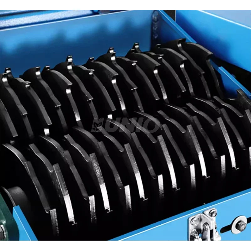 Wholesale Price Small Electric Cutting Filleting Slicing Machine/Large Commercial Automatic Crusher For Fish Feed Farm view 4