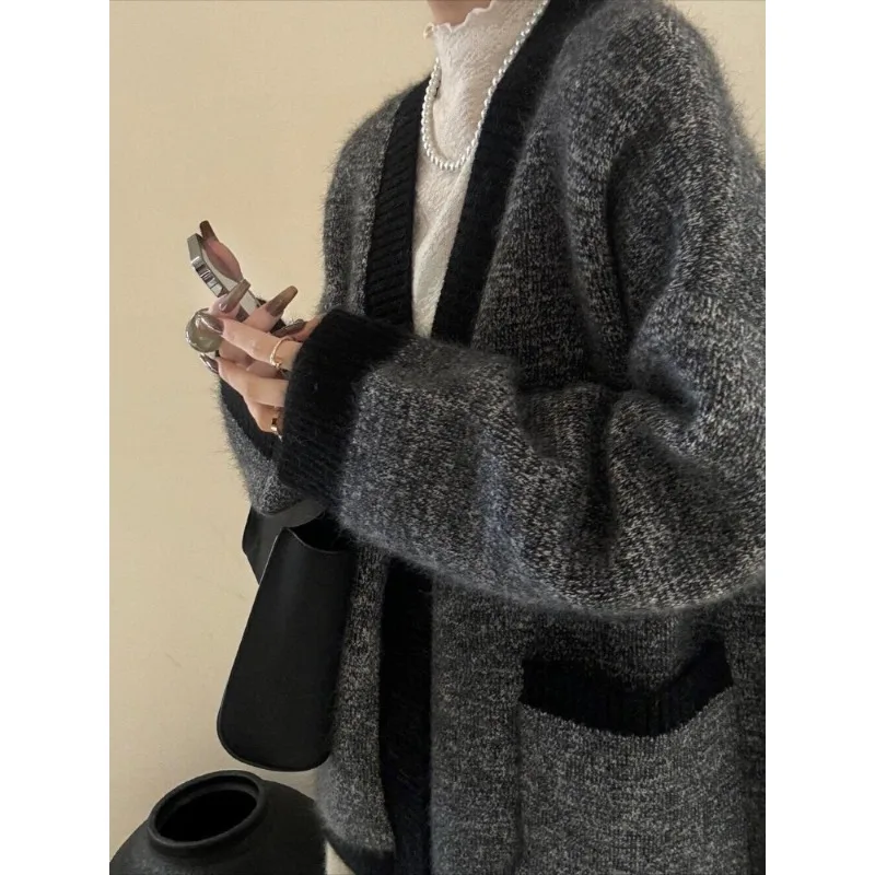 2025 Autumn Dark Gray Mixed-knit V-neck Big Sweater Cardigan Lazy High-end Loose-knit Jacket 6