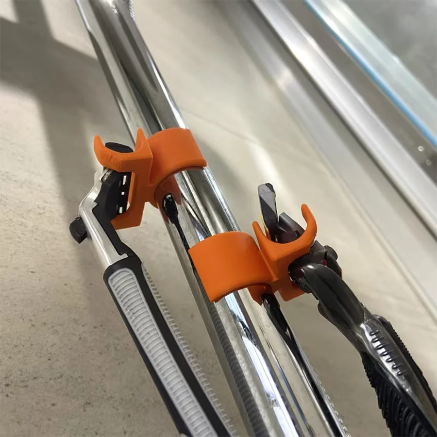 3PCS set anti-slip razor holder for shower adjustable rod, fits 23-25 mm diameter poles. Portable for travel and easy to store