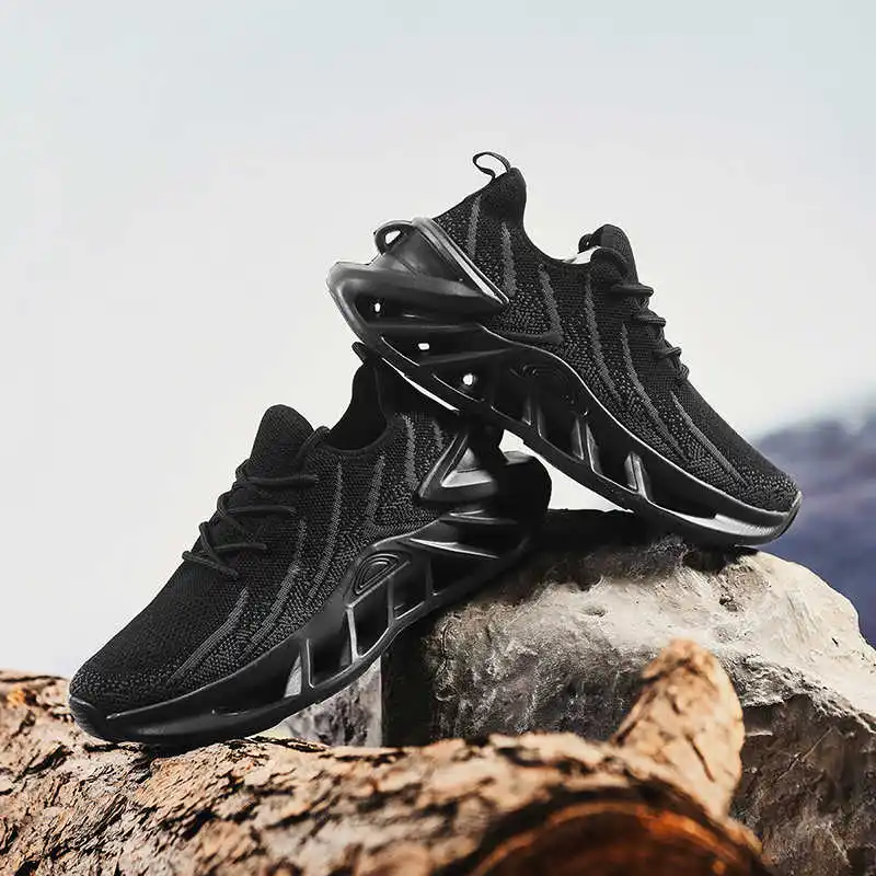 

Autumn With Lacing Hiking Men Boots Sneachers Donna Mountain Shoes Man Sneakers Sports Sheos Loffers Of Famous Brands Sho