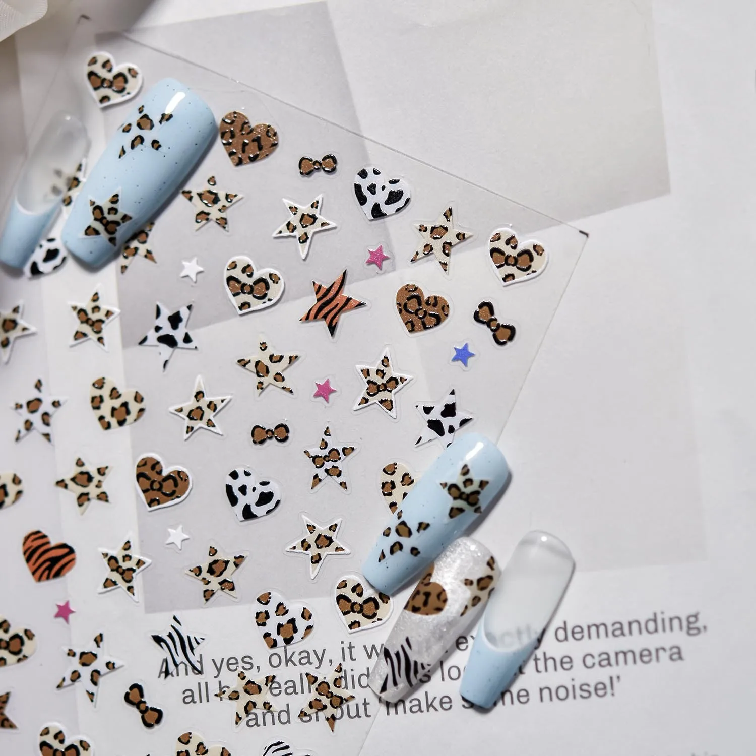 Blu e rosa a forma di stella cuore modello animale leopardo mucca zebra stampa adesivi per unghie di alta qualità decorazioni artistiche design T-5213
