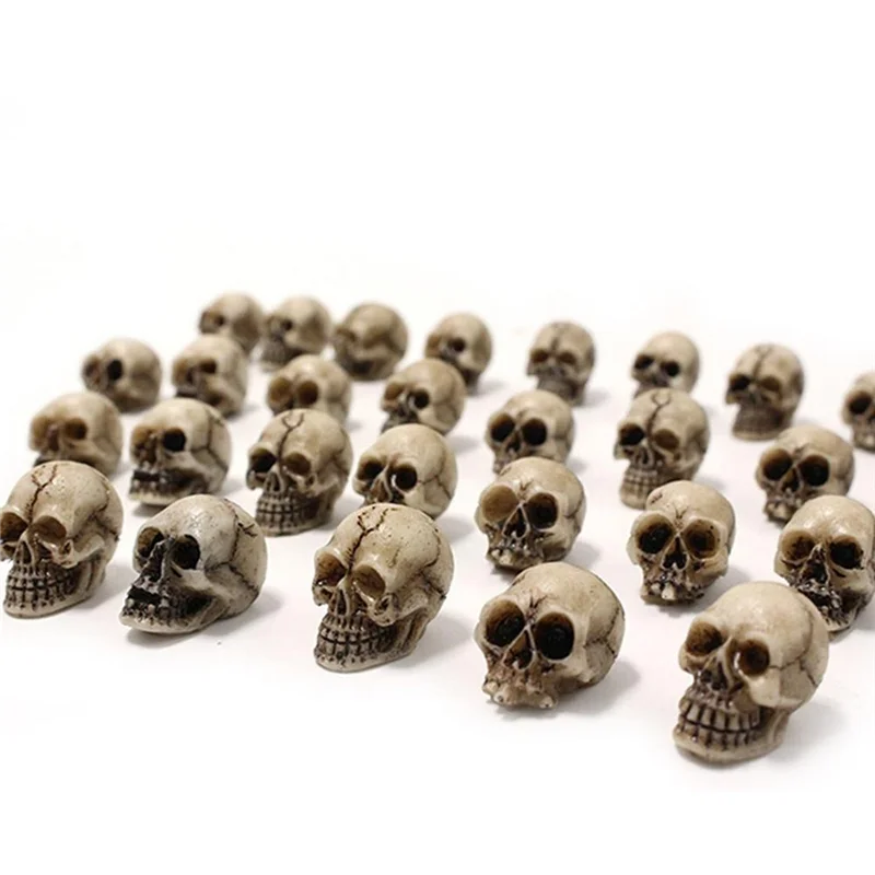 

40Pcs Simulation Skull Model Toys Modern Mini Skull DIY Halloween Decoration Funny Model Toys Collection