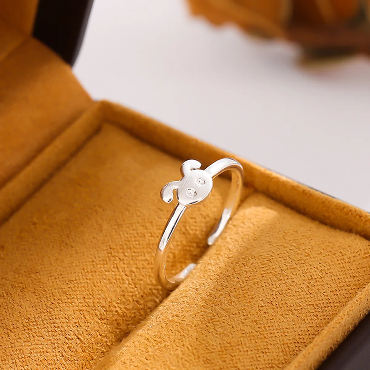Neue Modeschmuck Einfache 925 Sterling Silber Kreative Tier Niedlichen Kleinen Kaninchen Exquisite Frauen Öffnung Ring R300