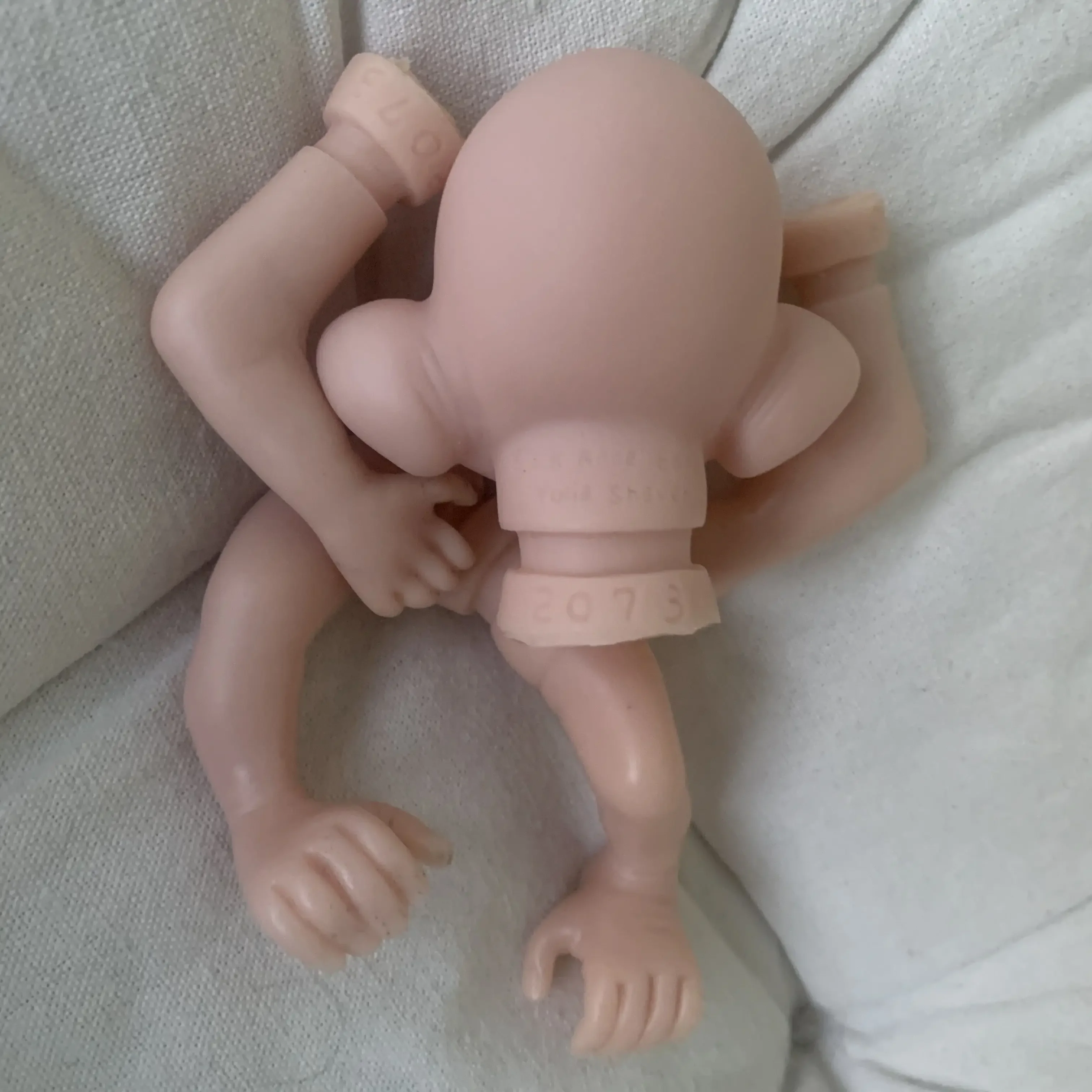 EGO 8 นิ้ว Reborn ตุ๊กตาชุด Anna Banana ลิงน่ารักตุ๊กตาที่ยังไม่เสร็จชิ้นส่วน Body และตา