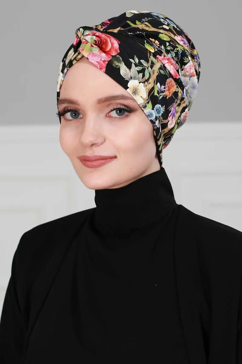 Mihrace Penye Knochen wald muster