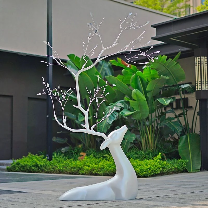 

FRP deer sculpture sika deer ornament lawn garden landscape decoration