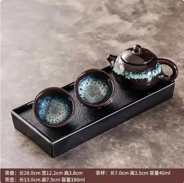 Kung Fu theeservies met theeblad, eenvoudige moderne theepot, Japans, hotelkamers, slaapzaal, thuis