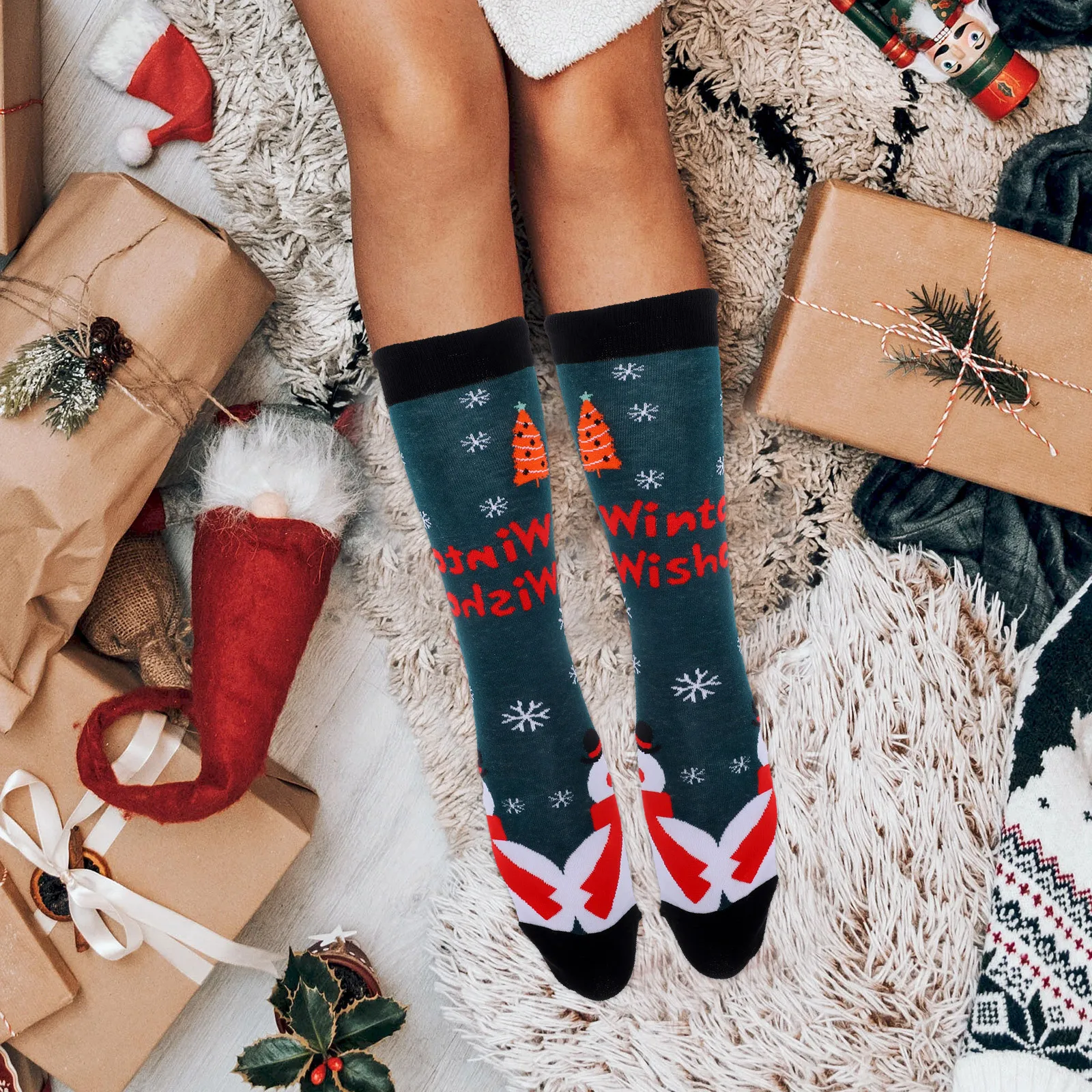 

5Pairs Cotton Christmas Socks Lightweight Comfortable Socks for Cold Weather Holiday Party Favor Christmas Gift